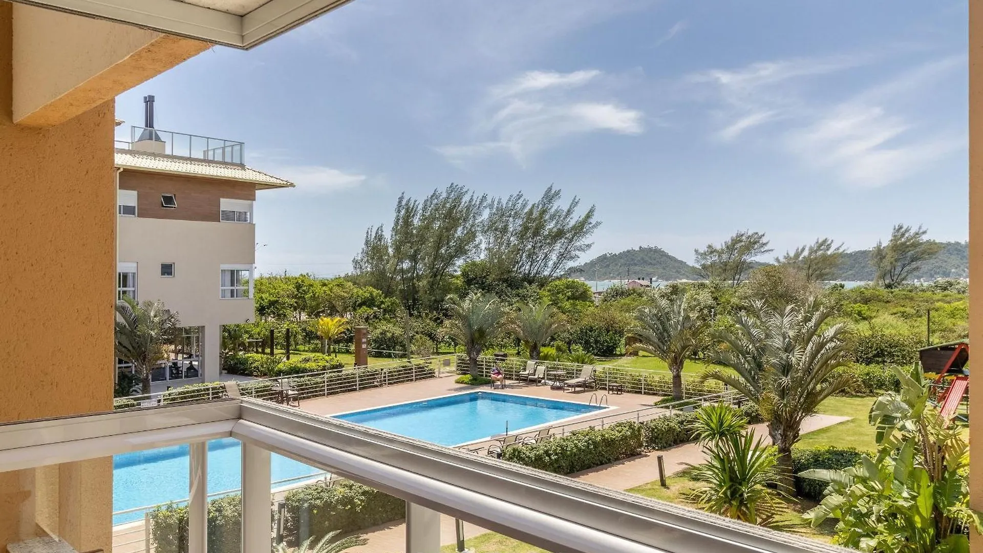 Apto Pe Na Areia C/ Piscina E Churrasq. Vic0203 Florianópolis